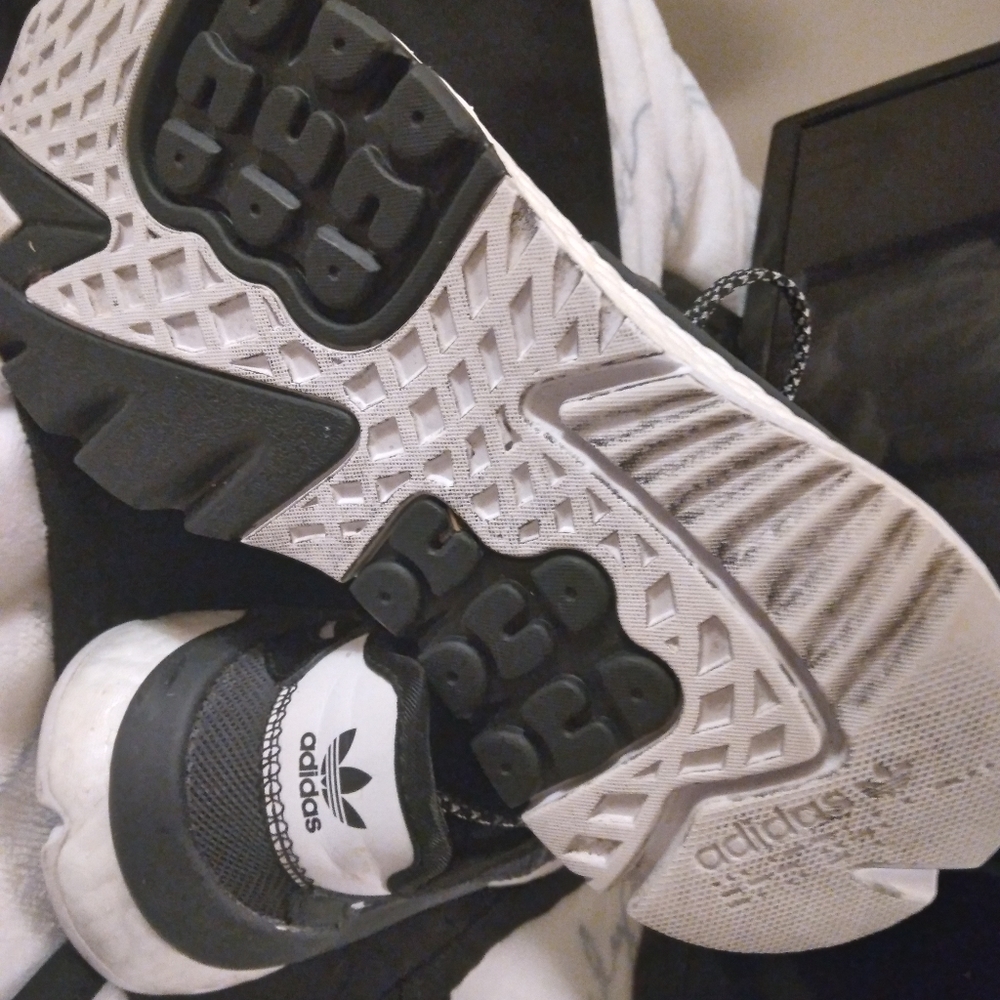 Adidas - Picture 2 of 2